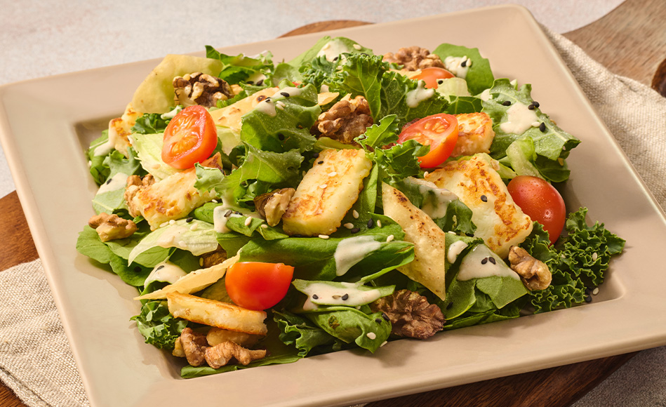 Halloumi Walnut Salad